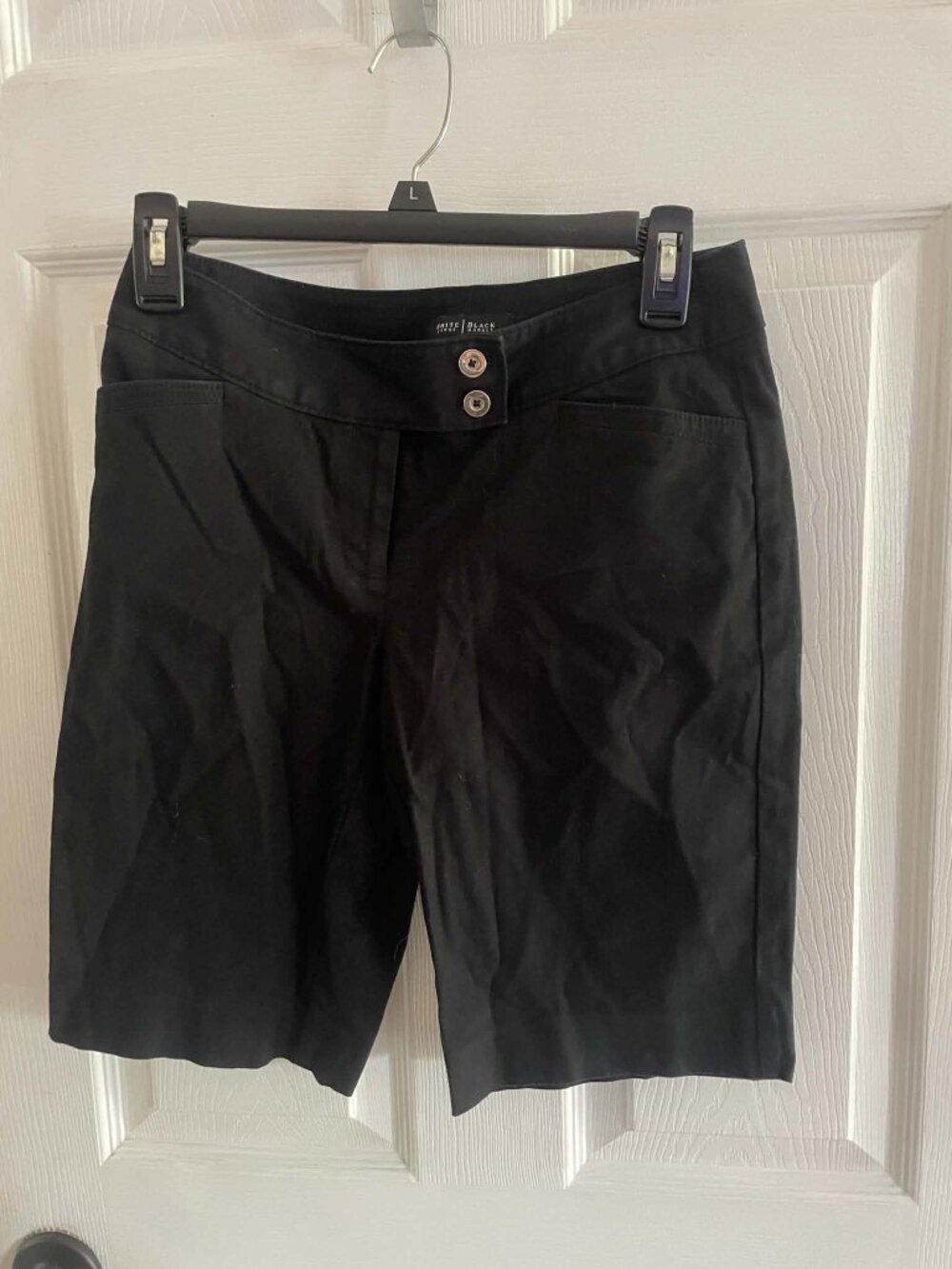 White House Black Market WHBM black bermuda shorts sz 0 new NWOT